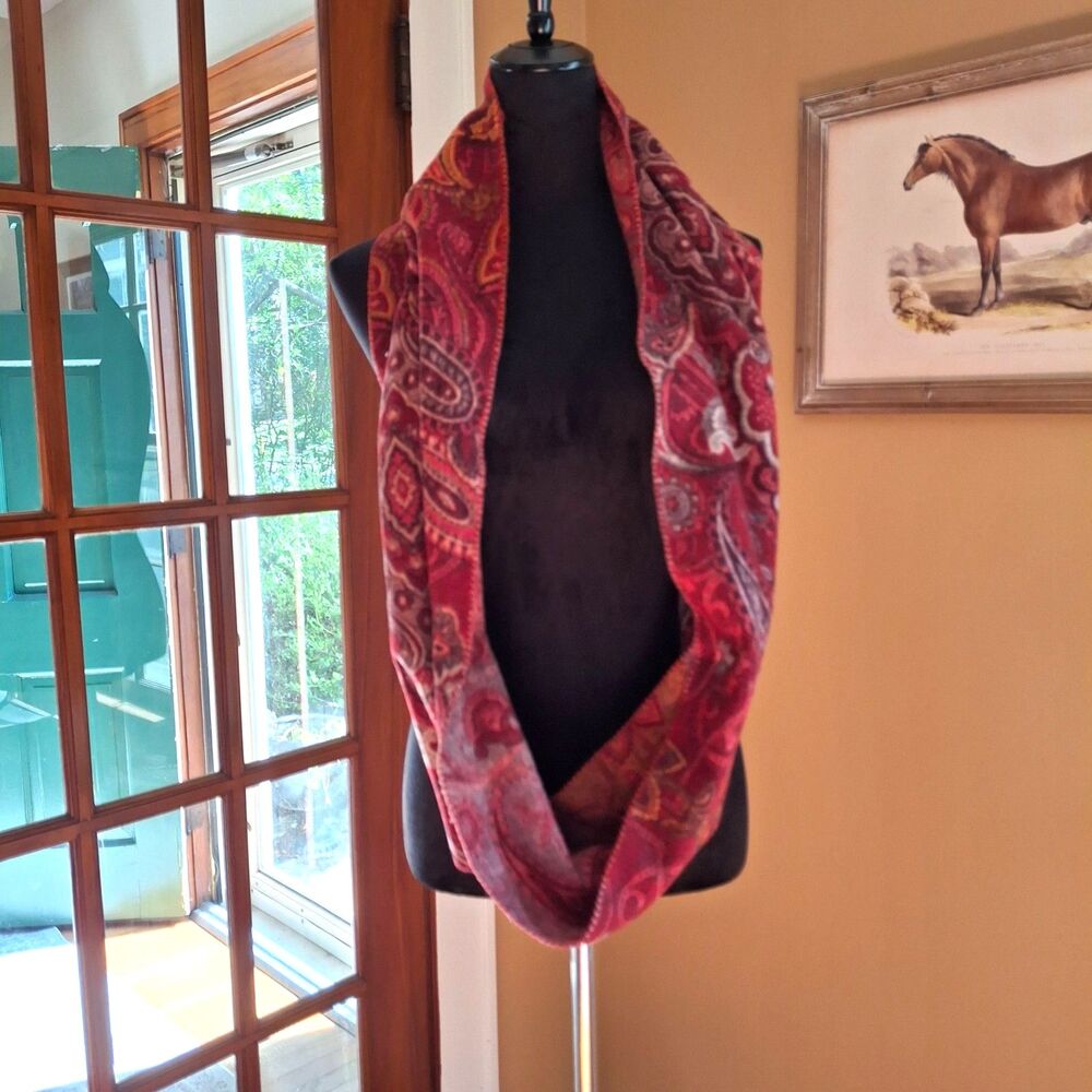 Cashmir by VFRASS Red Paisley Scarf/Shawl – Made in Germany